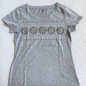 T-shirt Embroidered